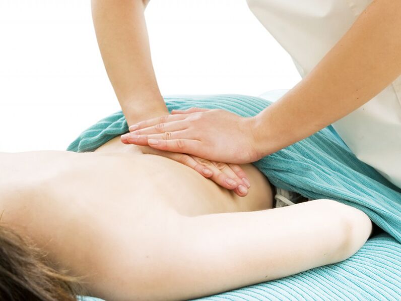 Pain massage in the lower back